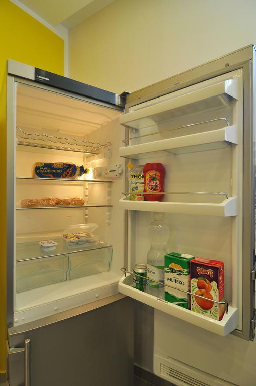 Apartment Barbara สปลิท ภายนอก รูปภาพ